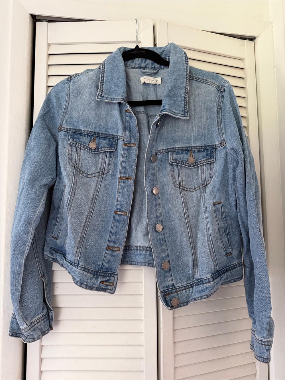 Classic Light Blue Denim Jacket - Women's Casual Jean Coat